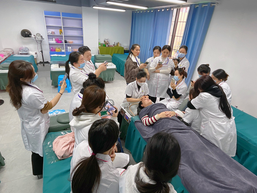 不同時(shí)間進(jìn)行頭療的好處，南寧頭療專業(yè)講解