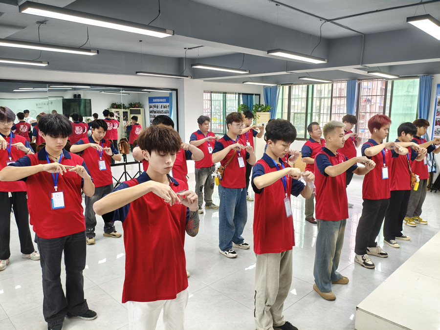 零基礎學美發(fā)，首先要學的是……