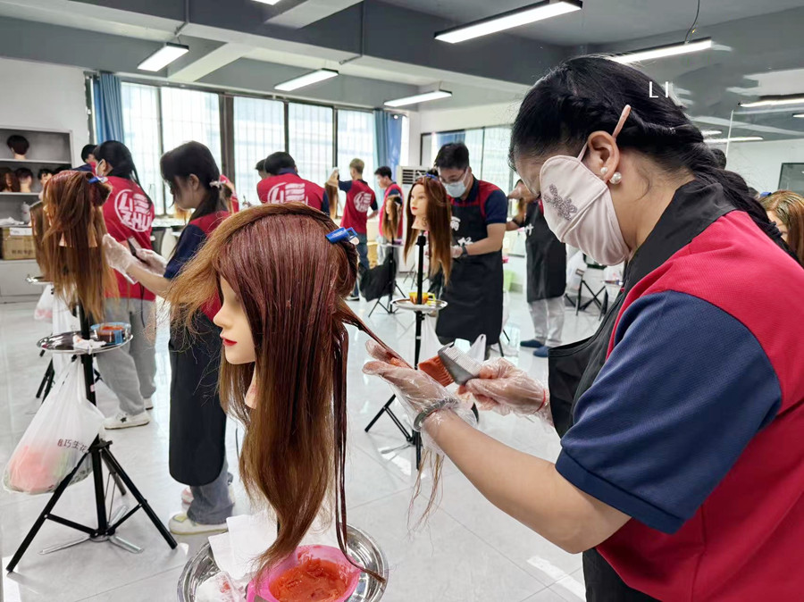 建議你收藏這份新手染發(fā)教程，廣西專業(yè)燙染