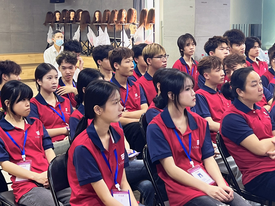 南寧美發(fā)培訓(xùn)學(xué)校3月就業(yè)宣講會總結(jié)